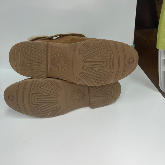 Women’s Ugg 1012358 size 10 McKay Classic Boot in Chestnut - Picture 7 of 7